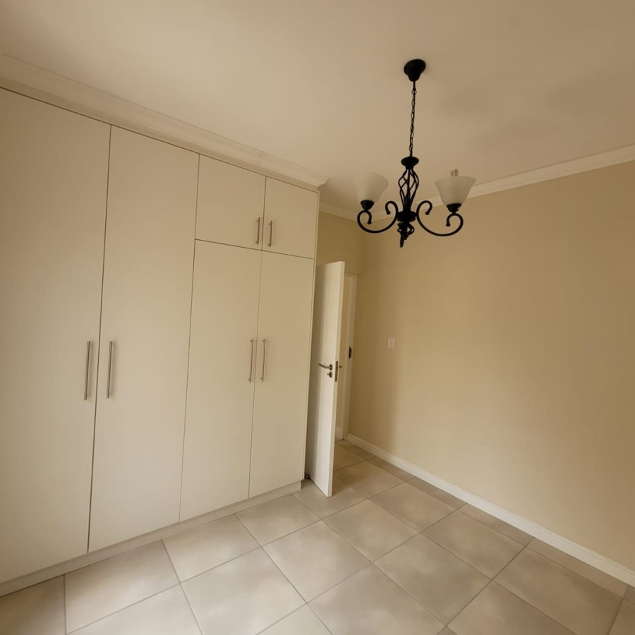 2 Bedroom Property for Sale in Kraaibosch Western Cape